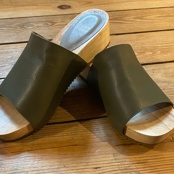 NWOB Eileen Fisher Women's Green Leather Mule Sandals/Slides, Sz 9.5 - Picture 2 of 8